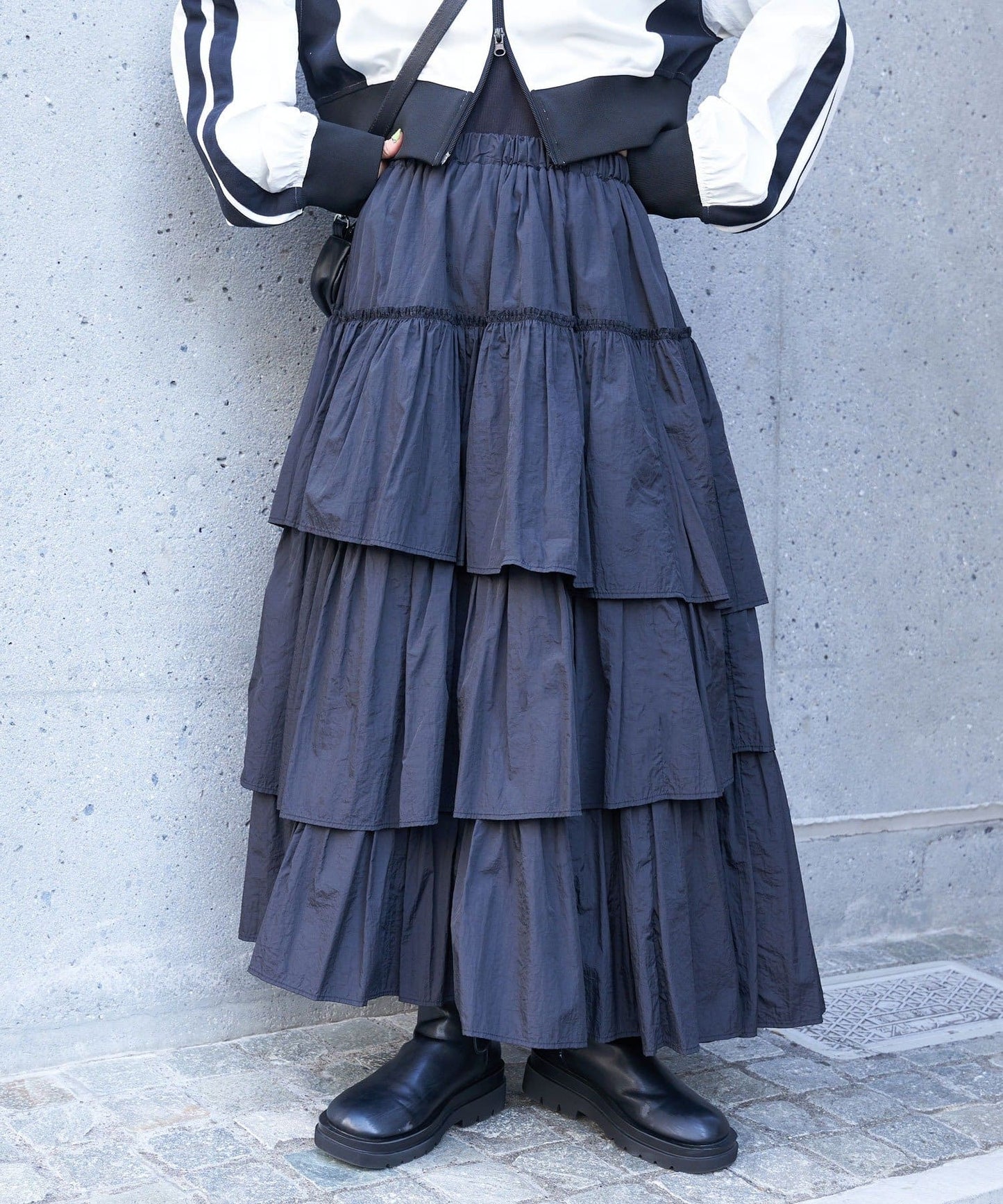 volume tiered skirt (black) *JP