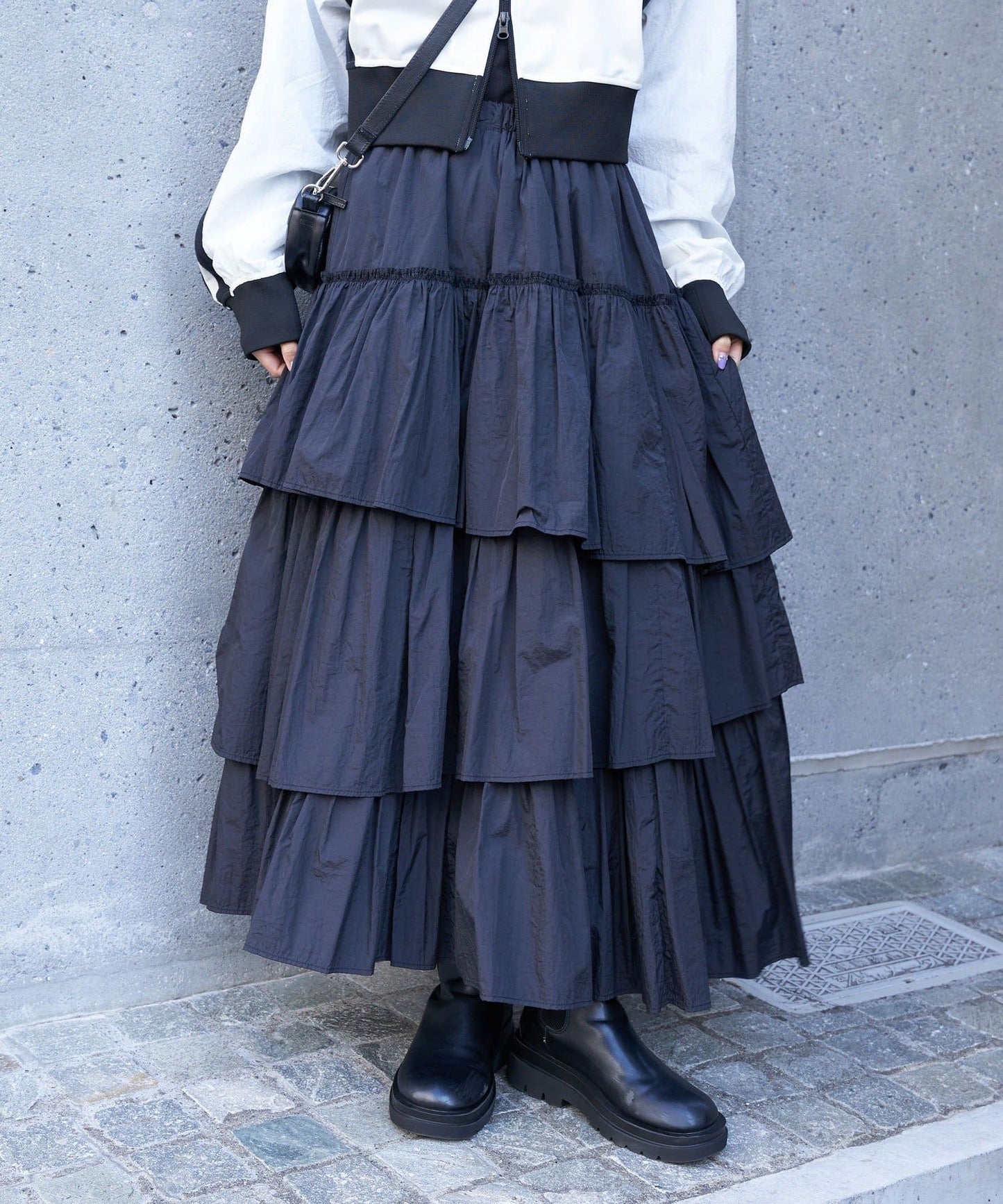 volume tiered skirt (black) *JP