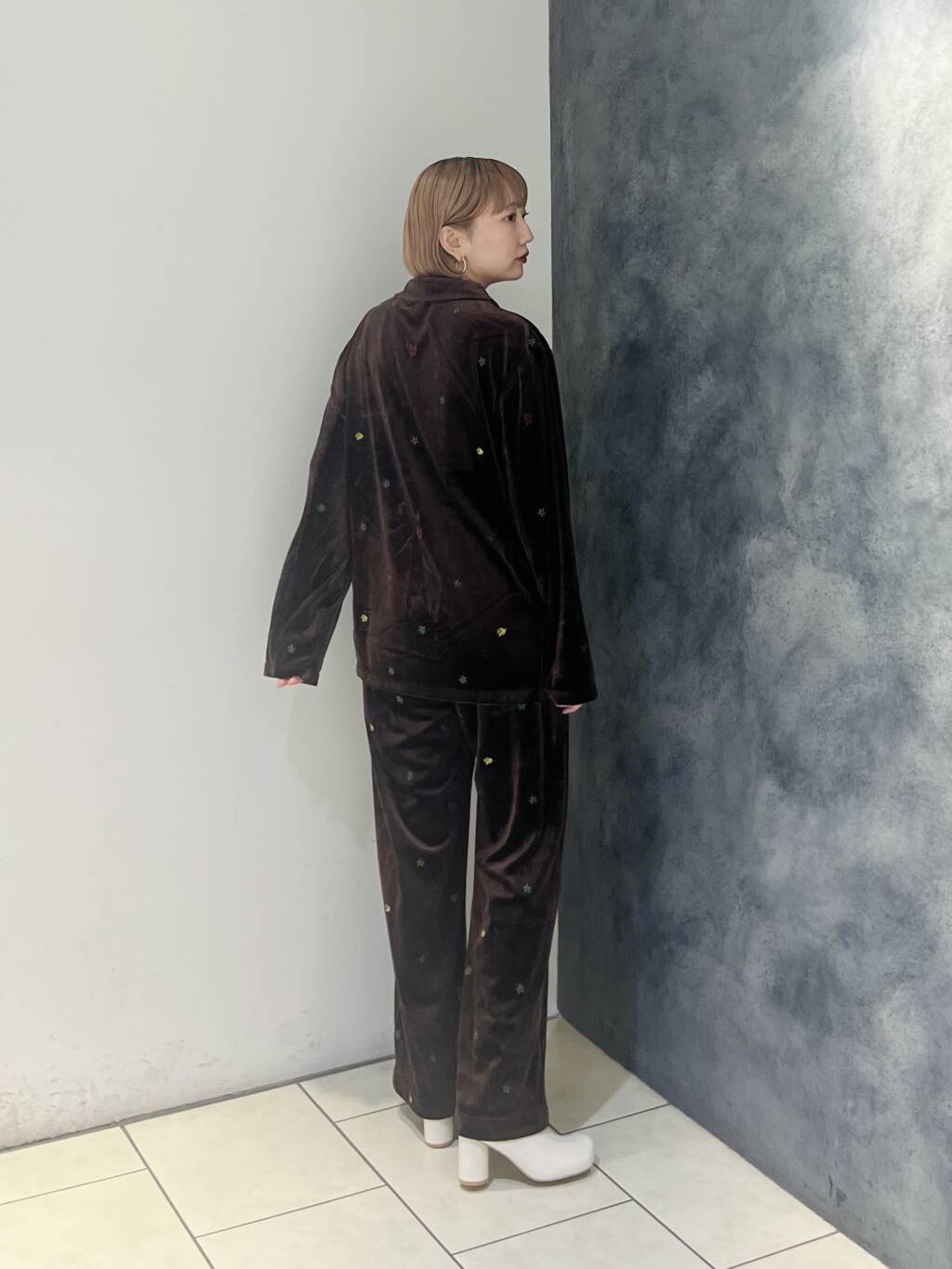 front ribbon velour gown (brown embroidery) *JP