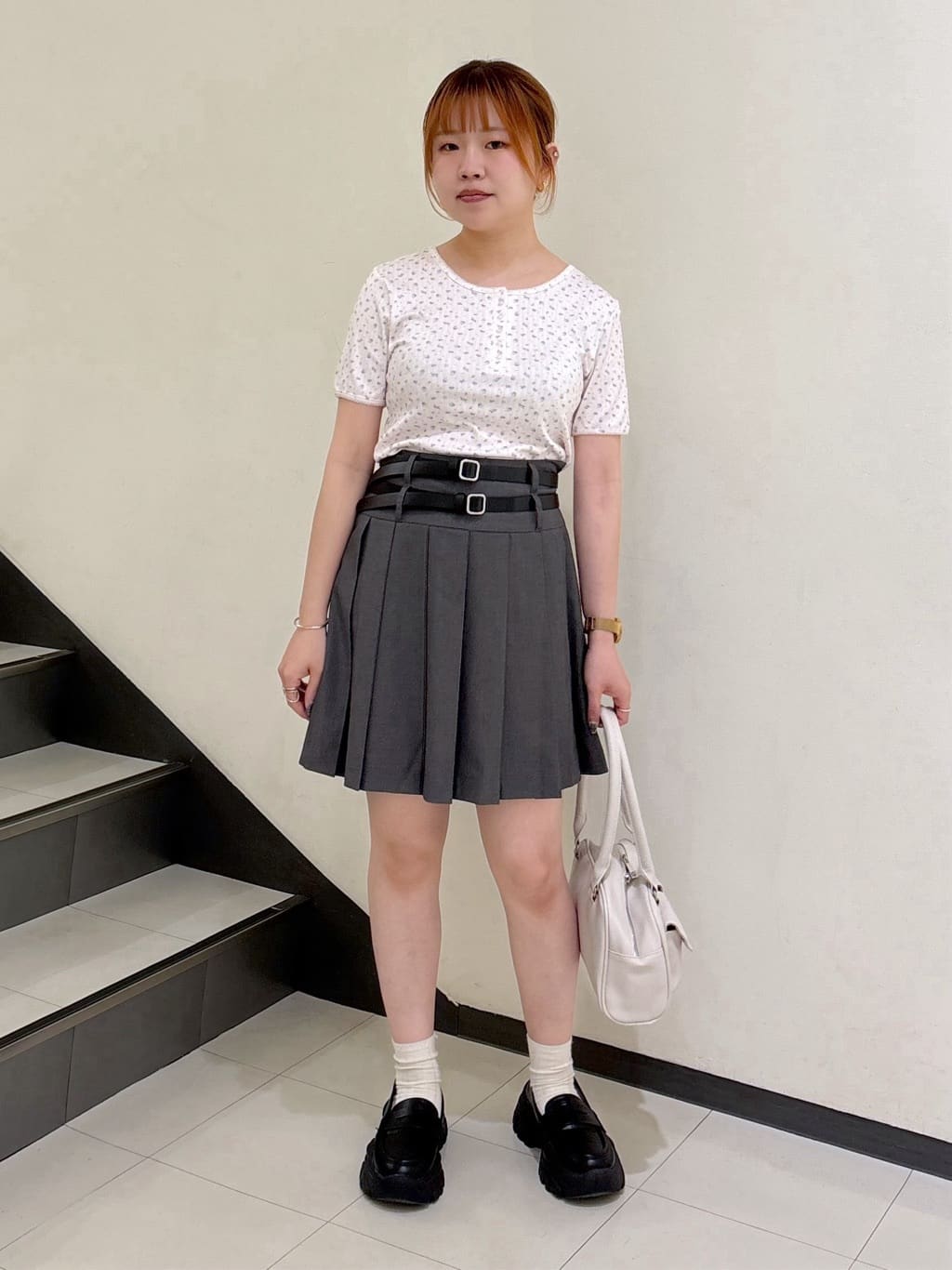 pleated skirt with belt (grey) *JP