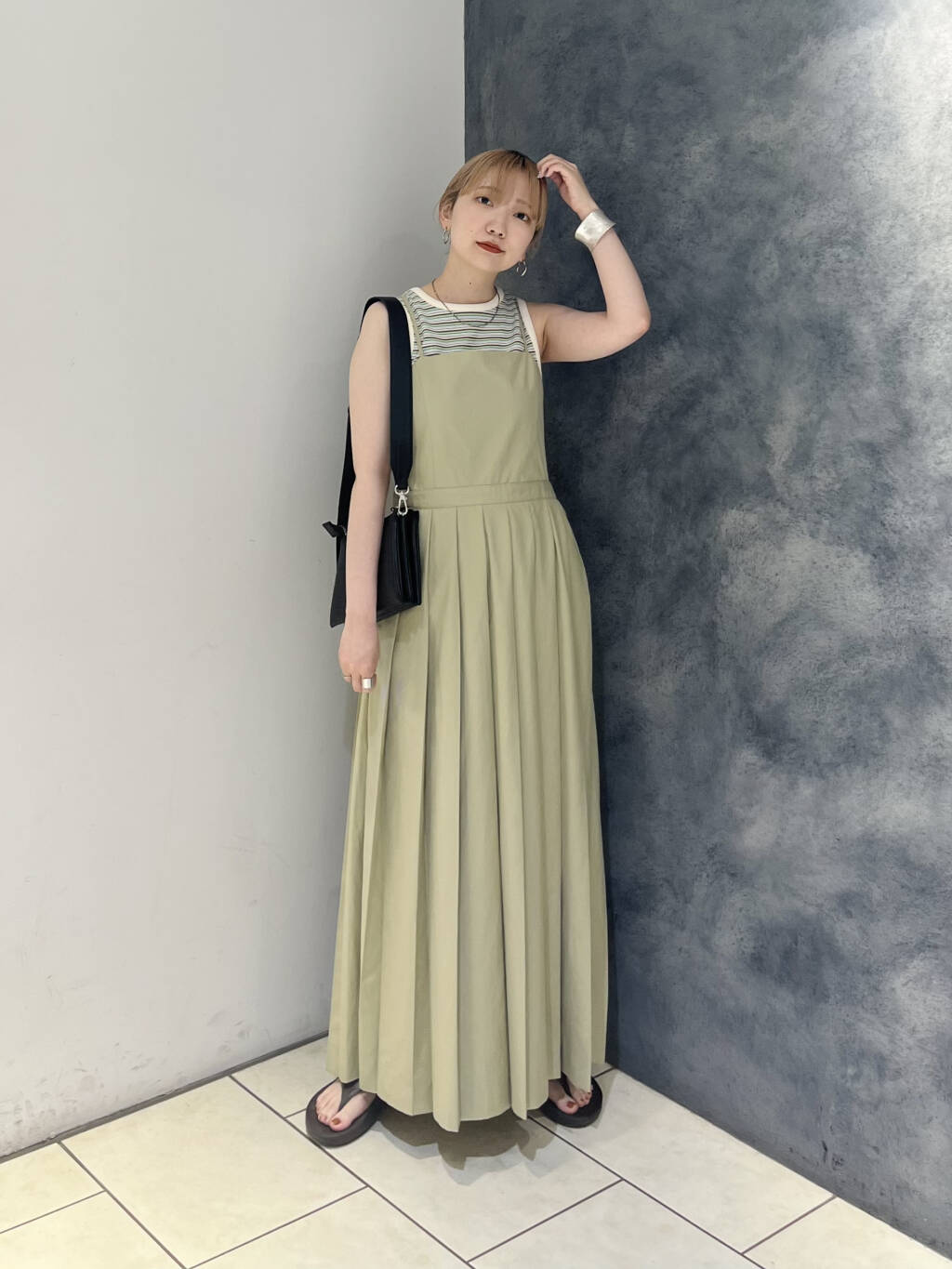 pleated camisole dress (beige) *JP