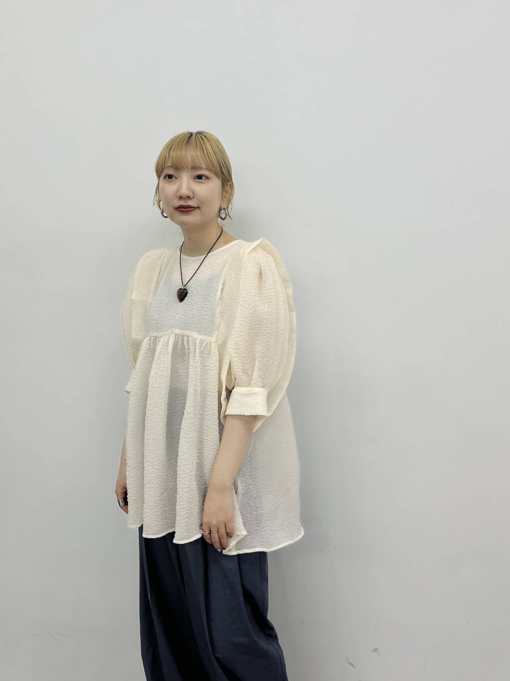 sheer boucle blouse (ivory) *JP