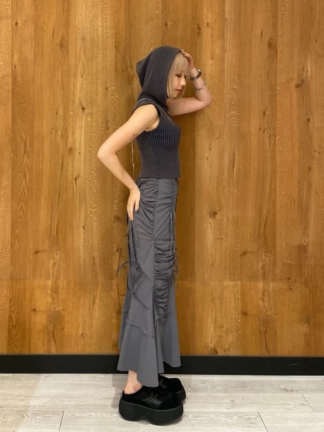 cut out gather skirt (grey) *JP