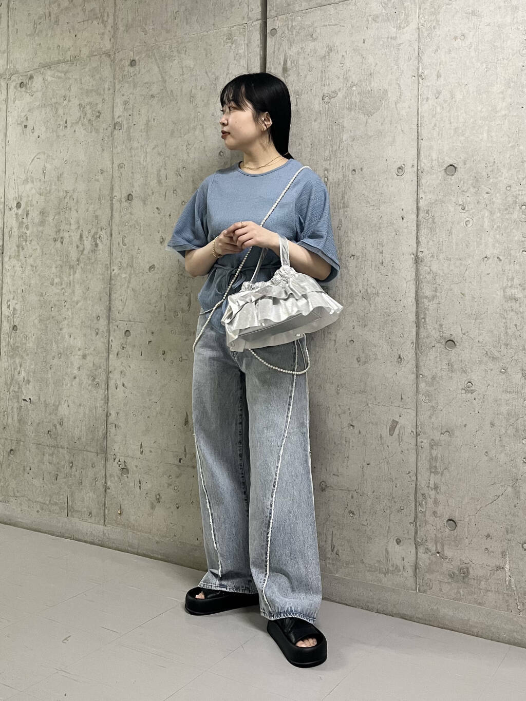 cut-off wide denim (light blue) *JP