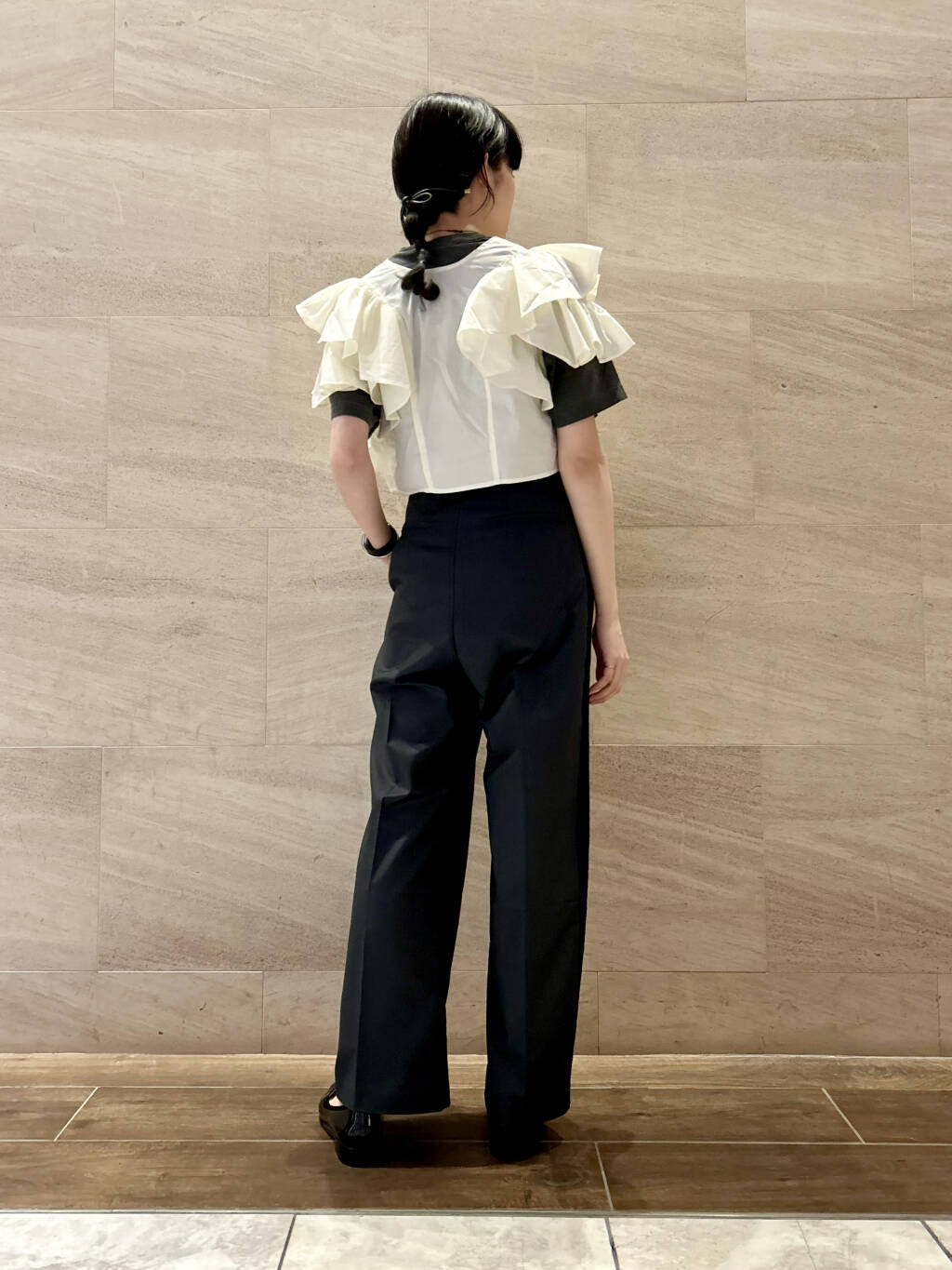 multi-way ruffle blouse (white) *JP