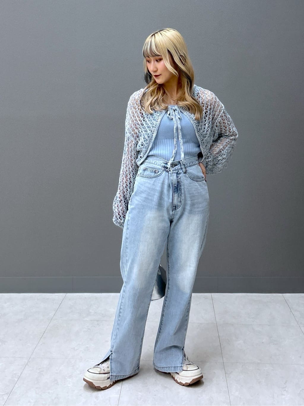 hem slit denim pants (sax blue) *JP