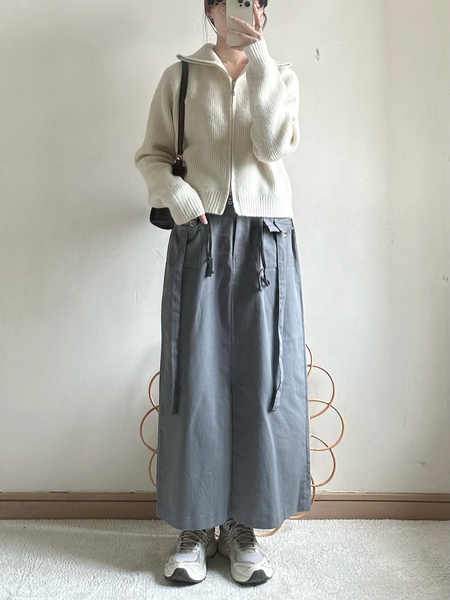 street drawstring skirt (light grey)