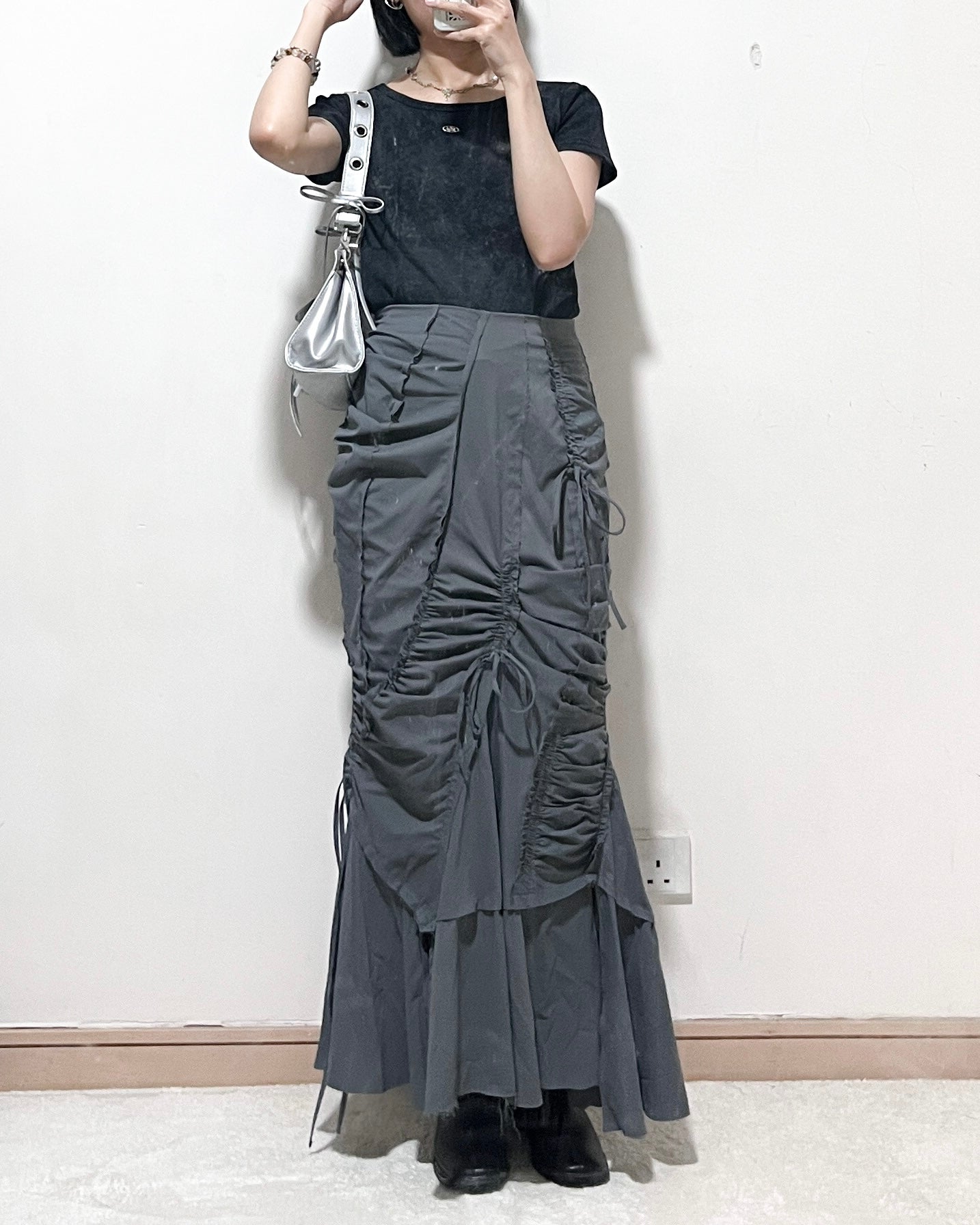 cut out gather skirt (grey) *JP