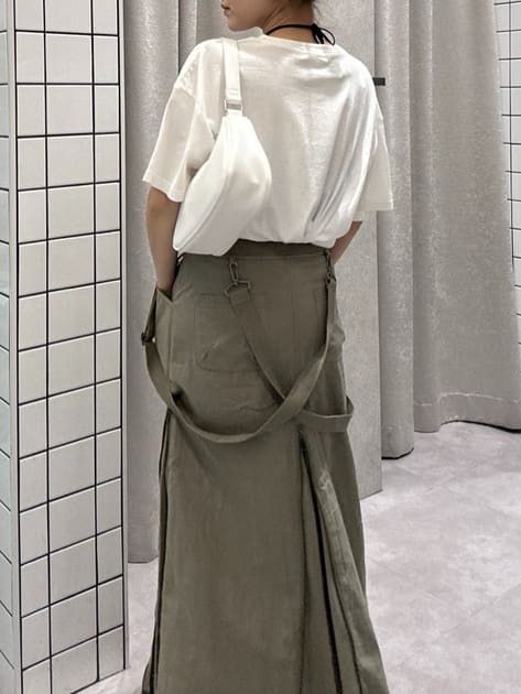 suspender maxi skirt (light khaki) *JP