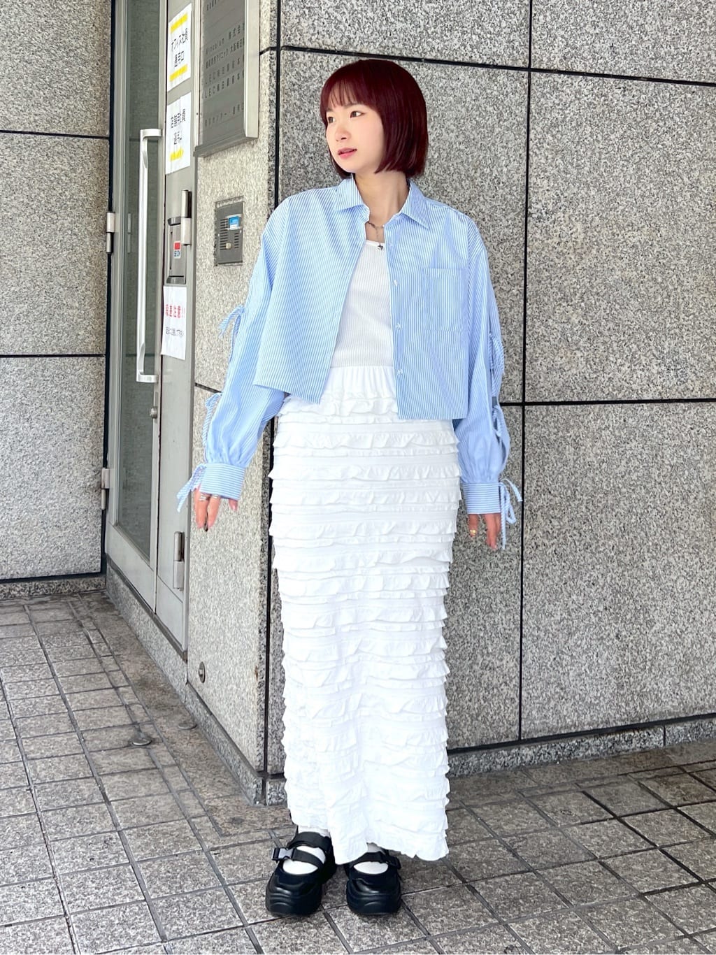 ruffle long tight skirt (white) *JP