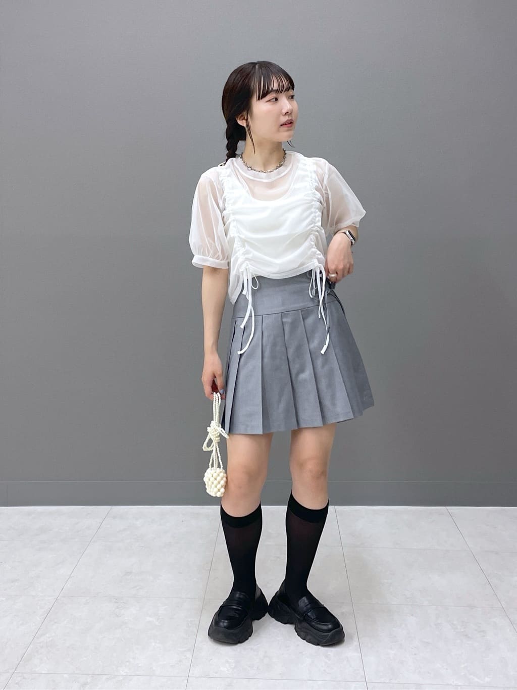 front draw sheer top (white) *JP