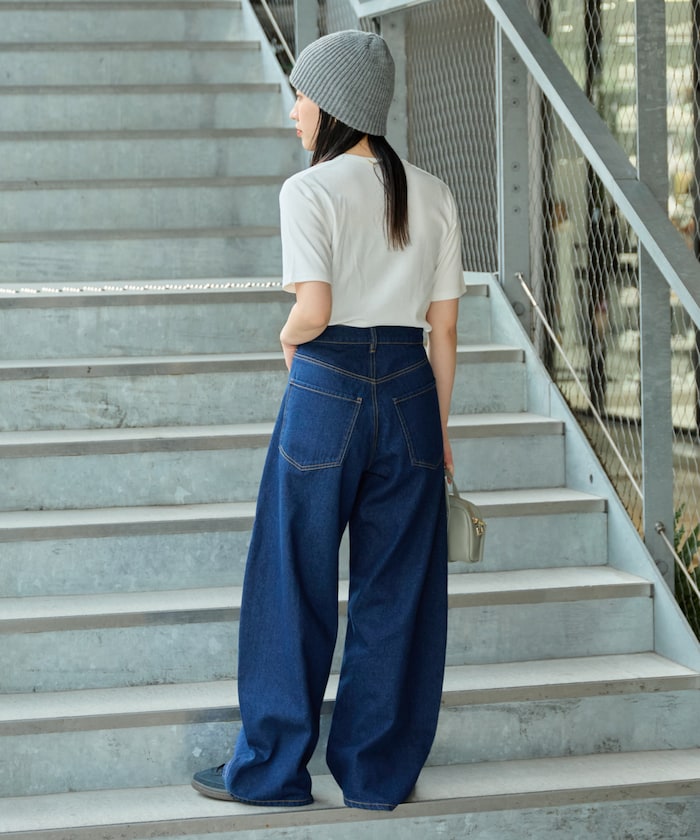 curve line tuck jeans (navy) *JP