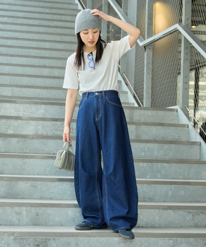 curve line tuck jeans (navy) *JP